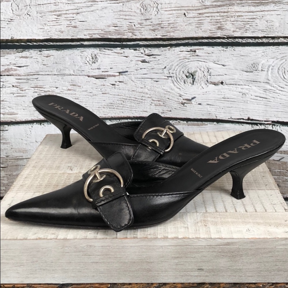 Kitten Heel Mules w Buckle Front sz 41 VTG Prada